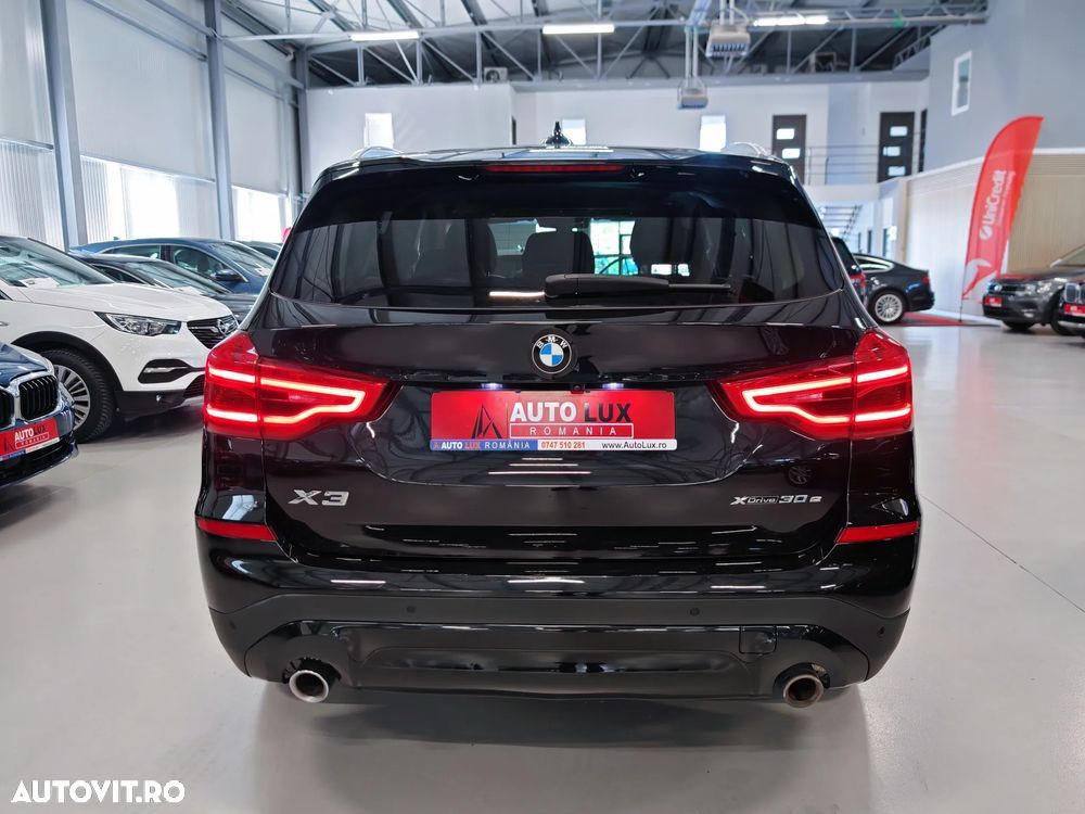 BMW X3 xDrive30e AT PHEV - 4