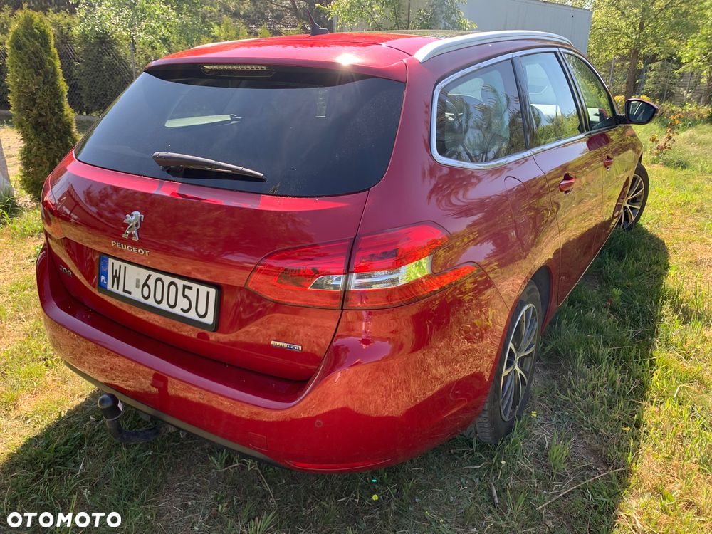 Peugeot 308 1.6 e-HDi Allure S&S - 4