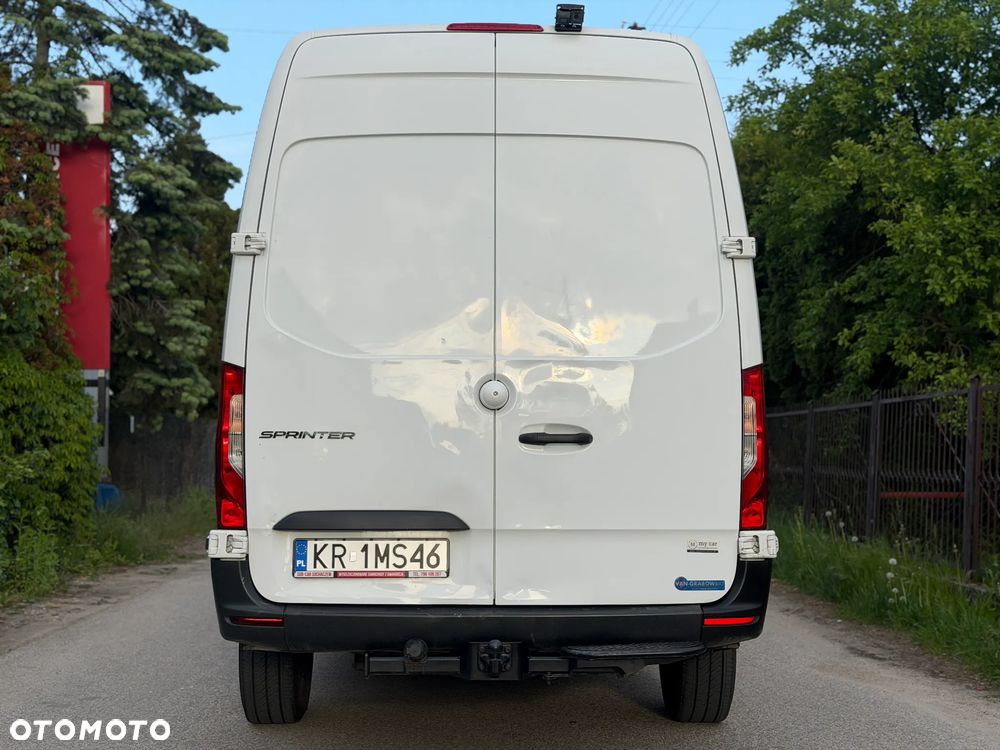 Mercedes-Benz SPRINTER - 5