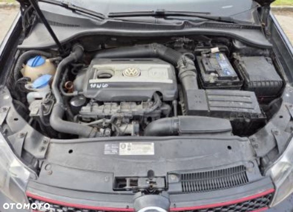 Volkswagen Golf 2.0 TSI GTI - 8