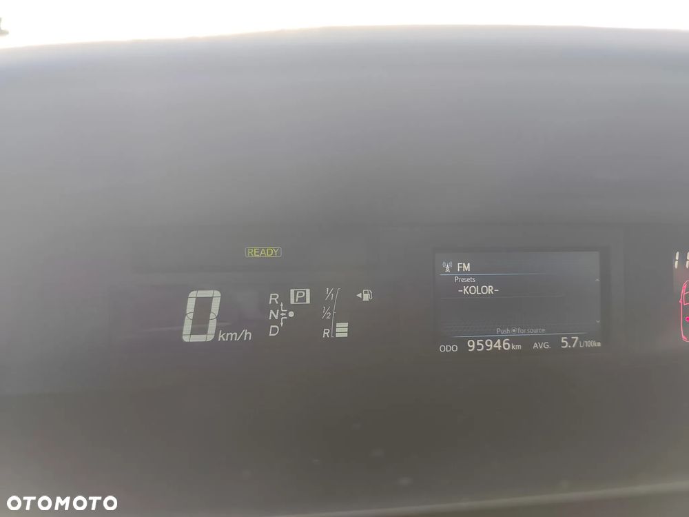 Toyota Prius+ (Hybrid) Executive - 14