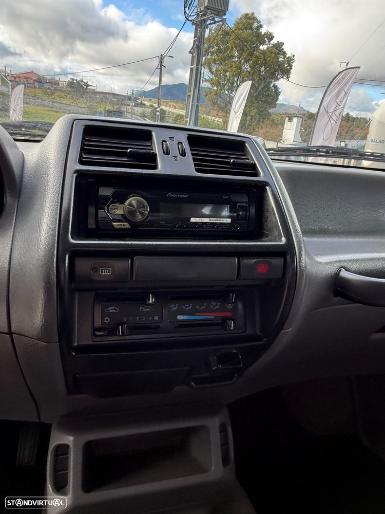 Ford Maverick 2.7 TD GLS - 7