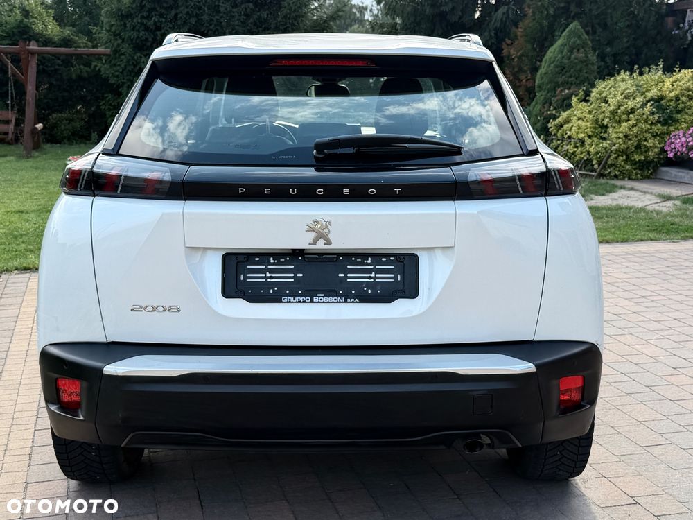 Peugeot 2008 BlueHDi 100 Allure - 22