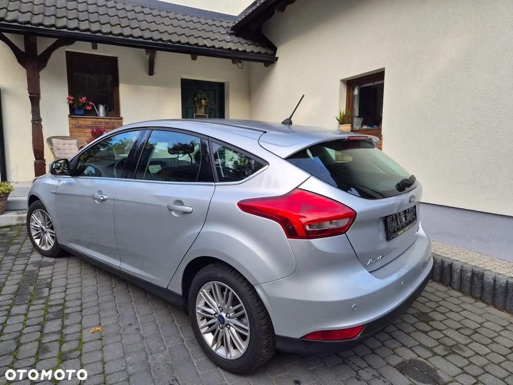 Ford Focus 1.0 EcoBoost Edition - 37