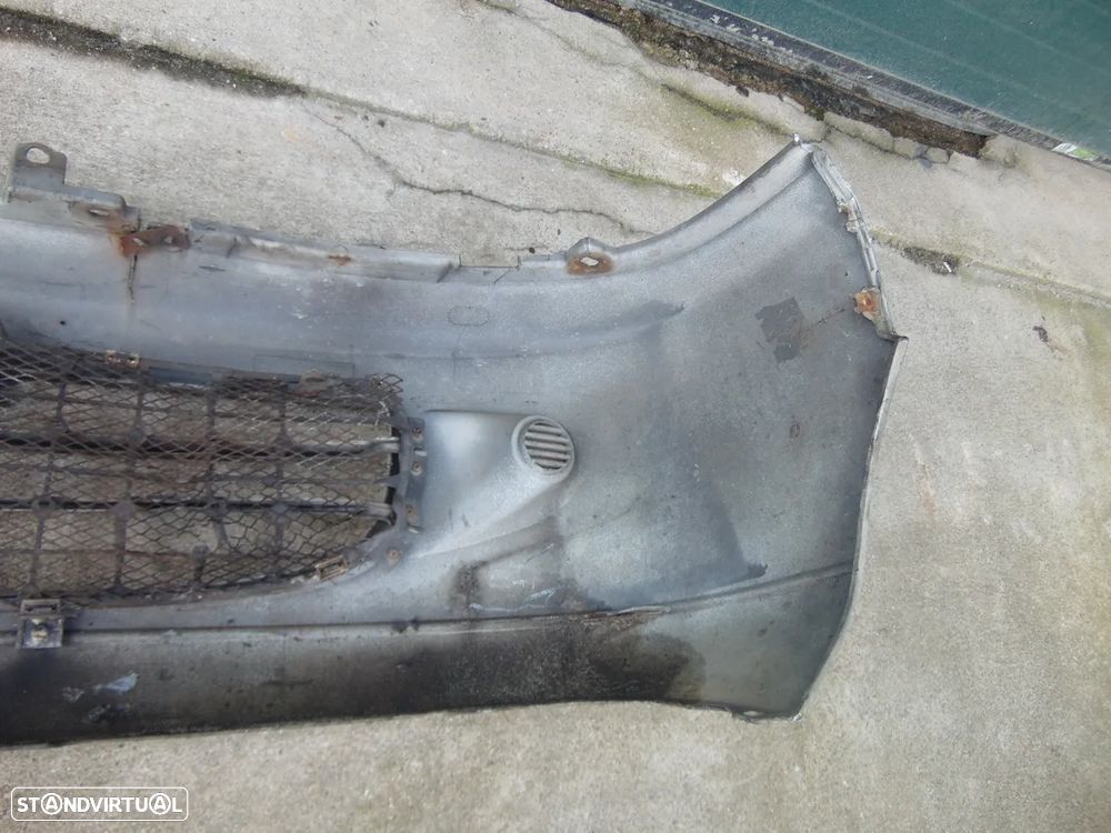 Mitsubishi L400 para-choques - 6