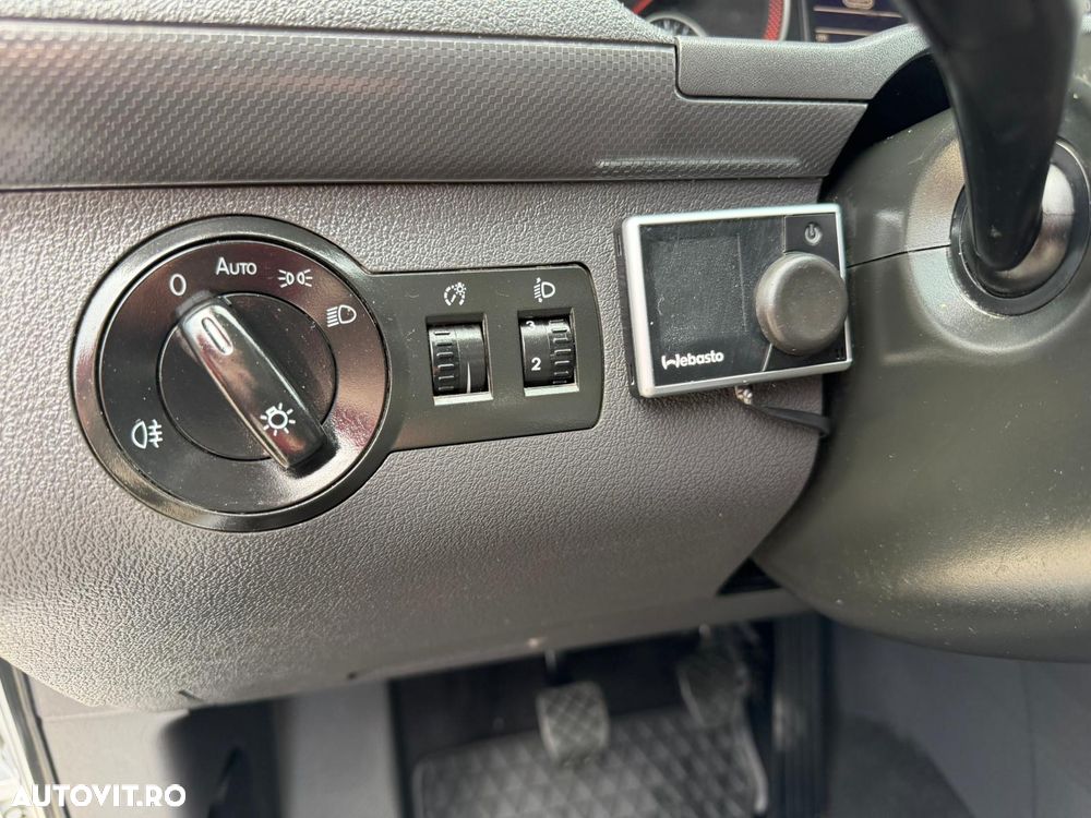 Volkswagen Caddy 1.6 TDI BlueMotion - 12