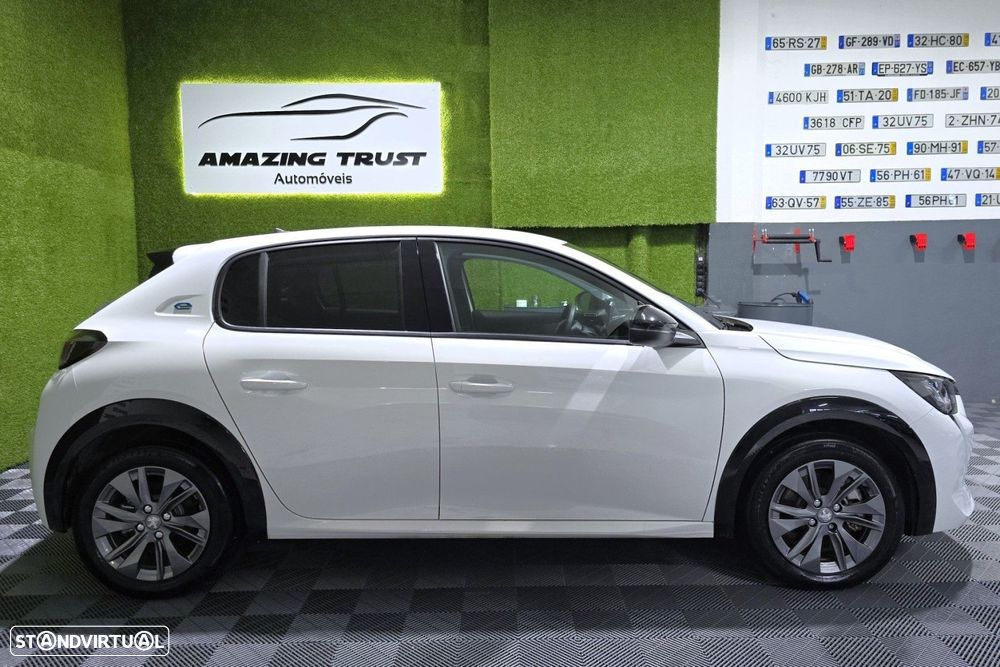 Peugeot e-208 50 kWh Allure Pack - 6