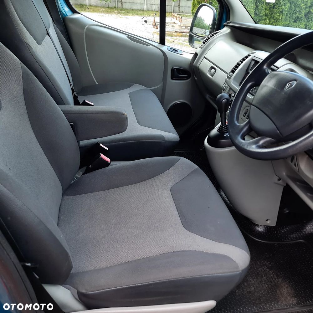 Renault Trafic L1H1 Passenger Lux Quick - 24