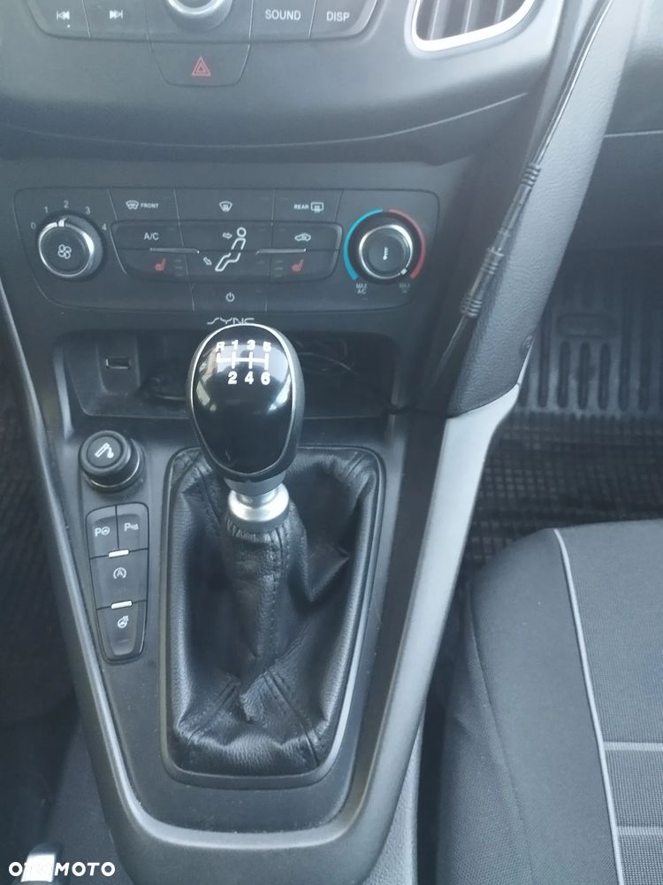 Ford Focus 1.5 TDCi DPF Start-Stopp-System Trend - 11