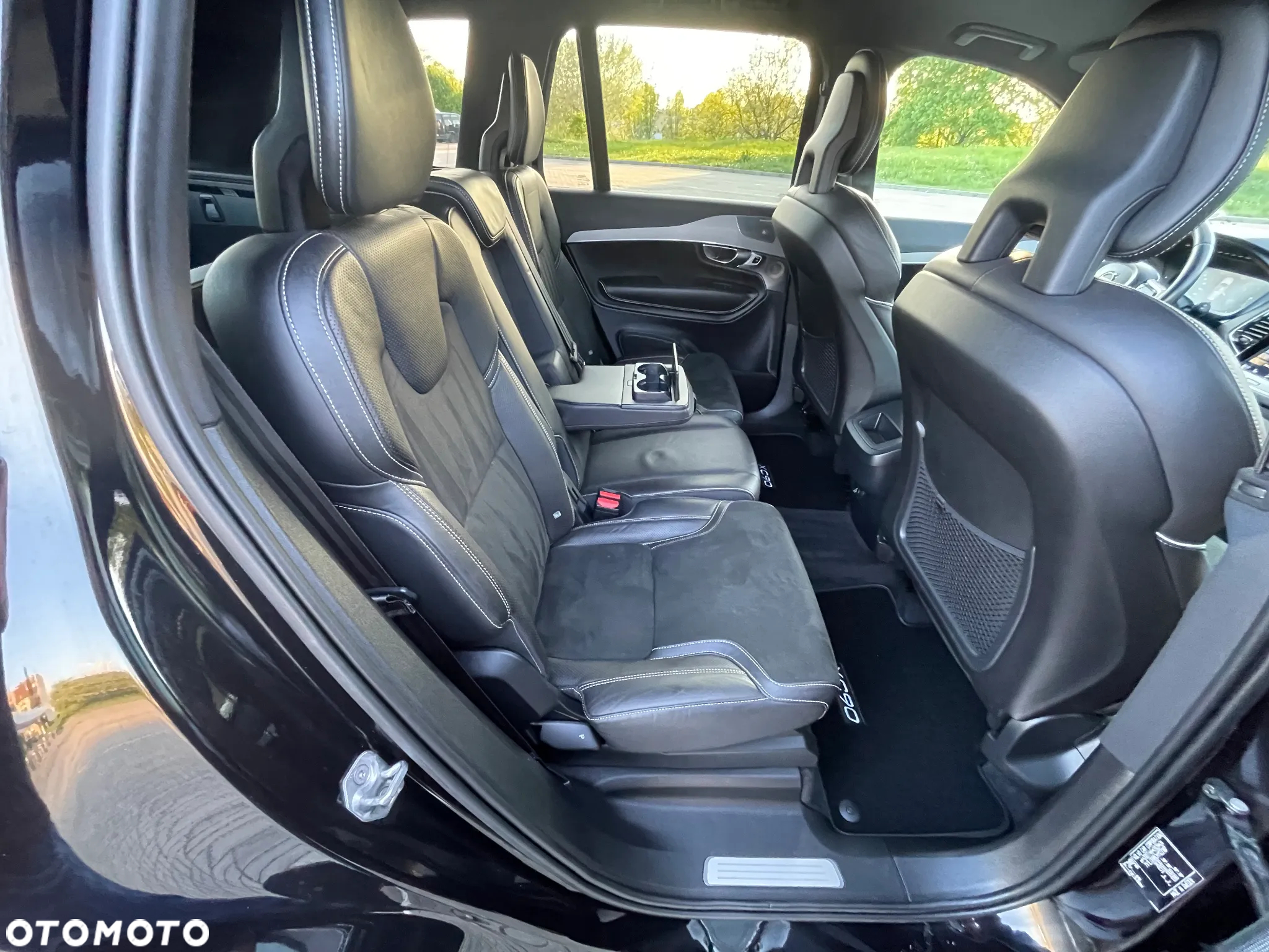 Volvo XC 90 D5 AWD R-Design - 14