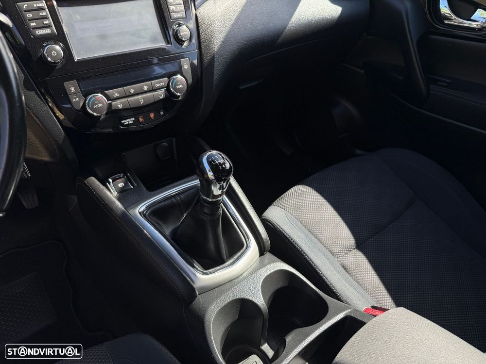 Nissan Qashqai 1.5 dCi 360 Pack S - 29