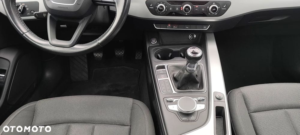 Audi A4 Avant 2.0 TDI clean diesel - 19