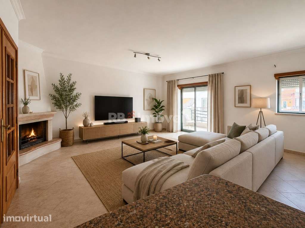 Apartamento T2 de 1º andar com garagem, no centro da cidade do Entr... - Grande imagem: 2/28