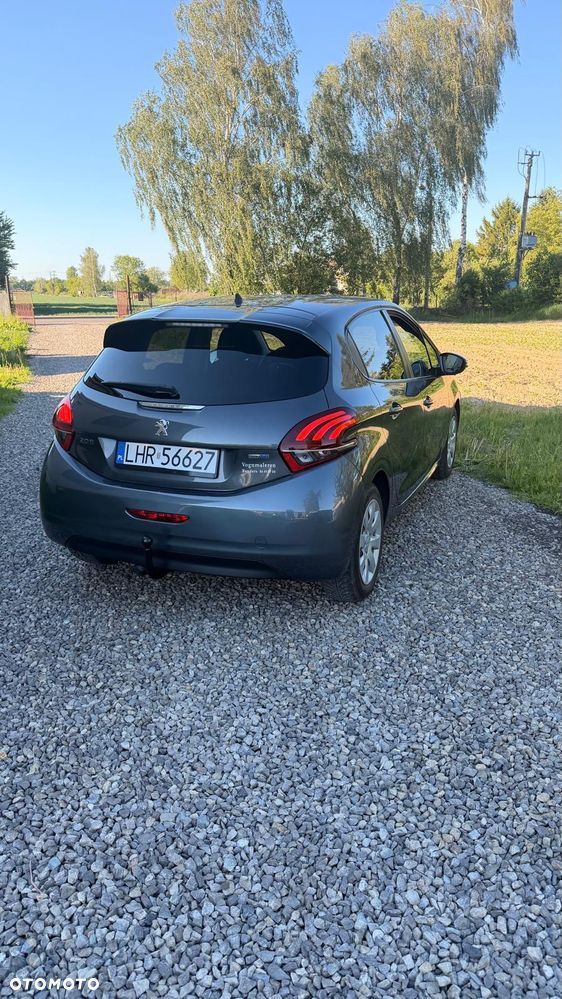 Peugeot 208 1.6 BlueHDi Allure S&S - 4