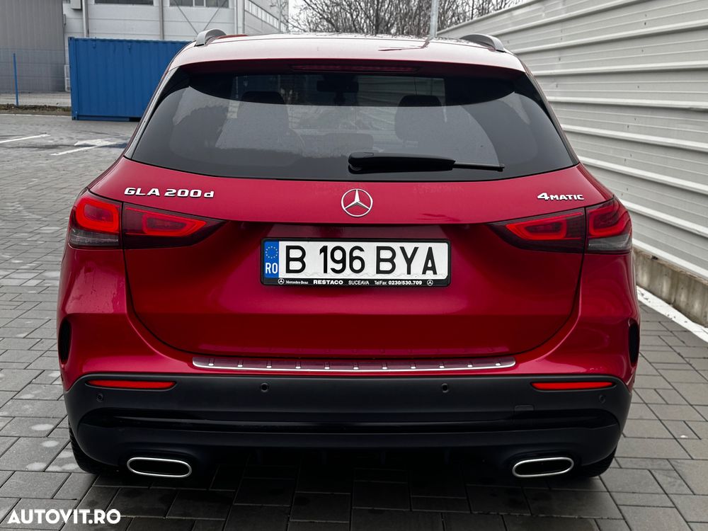 Mercedes-Benz GLA 200 d 4MATIC Aut. - 9