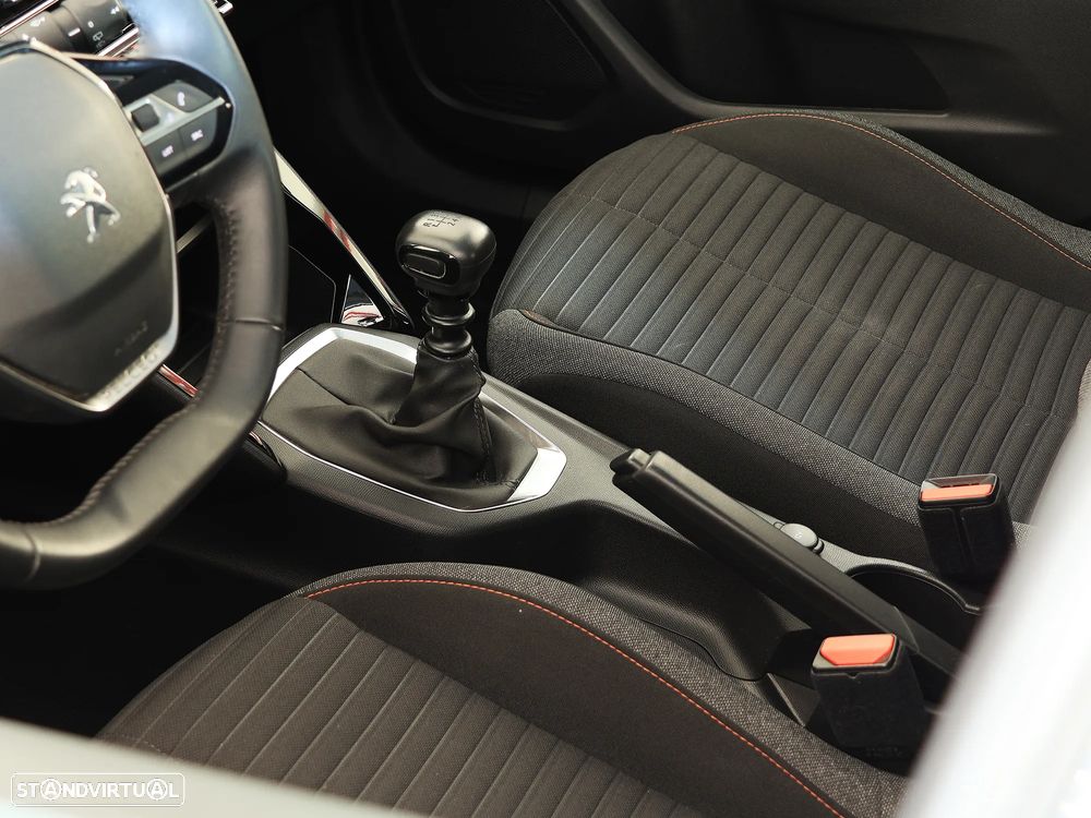 Peugeot 2008 1.5 BlueHDi Active Pack - 37