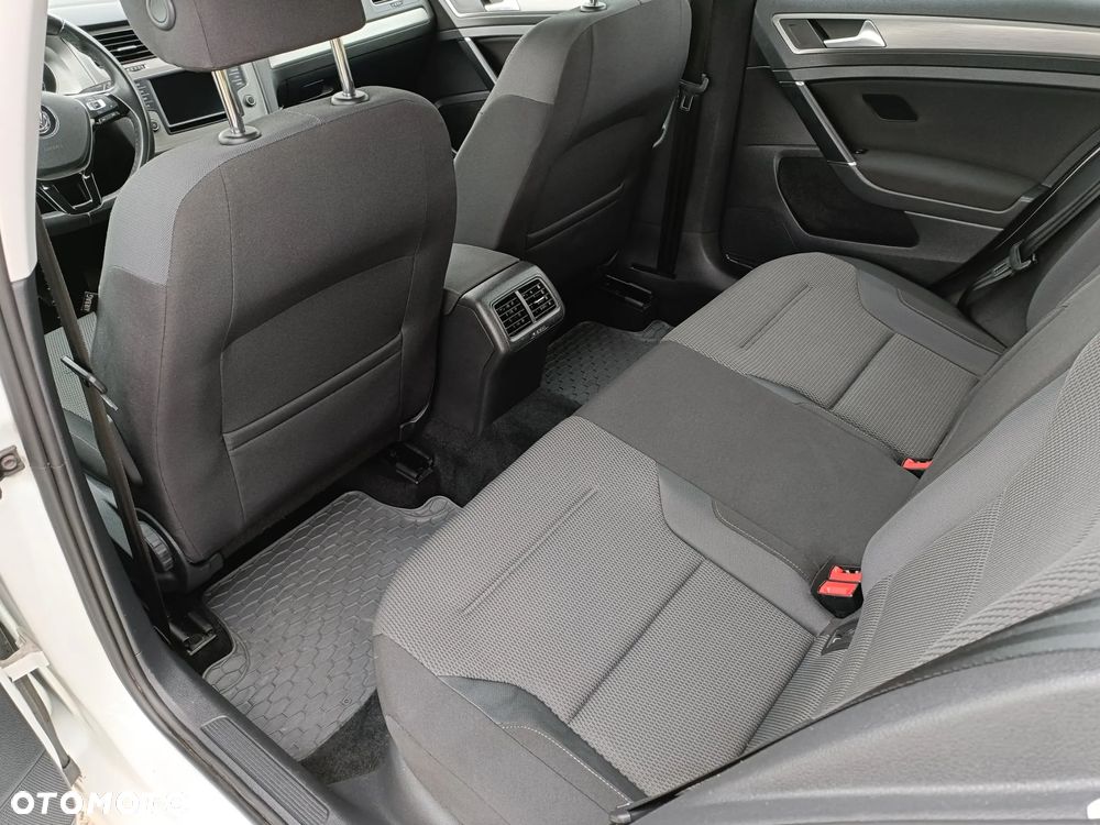Volkswagen Golf 1.4 TSI BMT Comfortline - 8