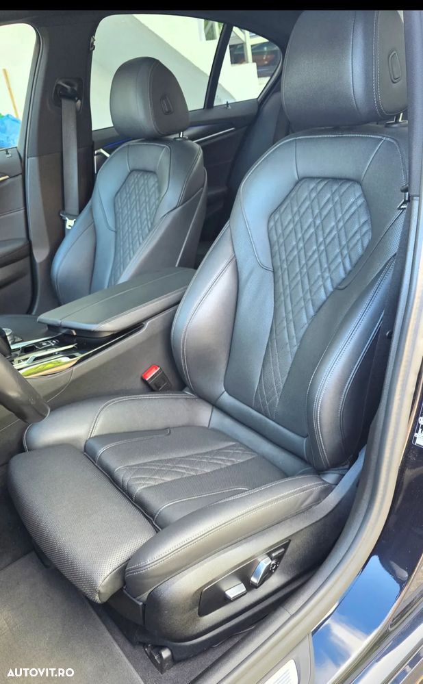 BMW Seria 5 520d AT - 12