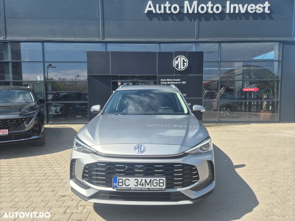 MG ZS HEV 1.5 GSI AT Exclusive - 1