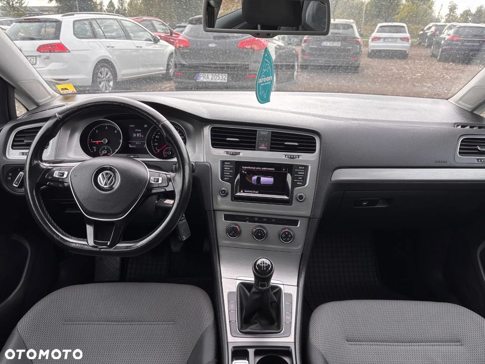 Volkswagen Golf Variant 1.6 TDI DPF Trendline - 11