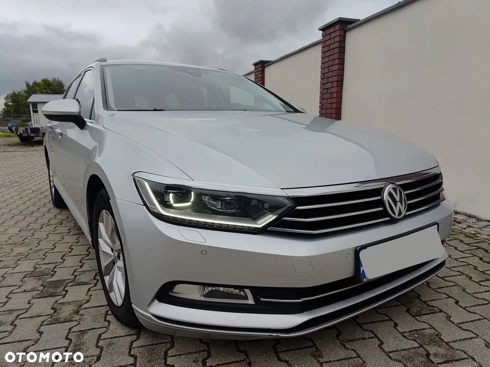 Volkswagen Passat 2.0 TDI BMT Comfortline - 1