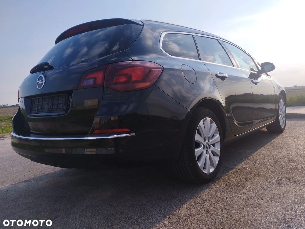 Opel Astra 1.7 CDTI Cosmo - 4