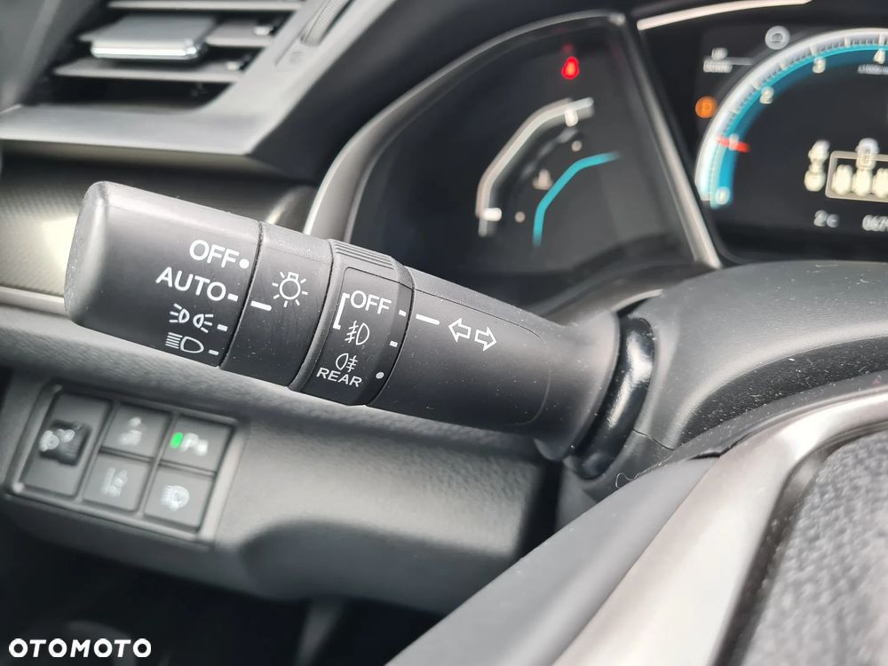 Honda Civic 1.0 T Comfort Sport Line - 33