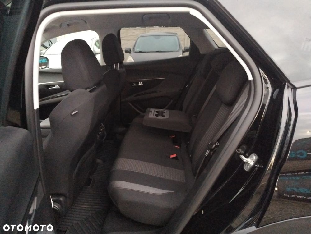 Peugeot 3008 BlueHDi 130 Stop & Start EAT8 Allure - 14