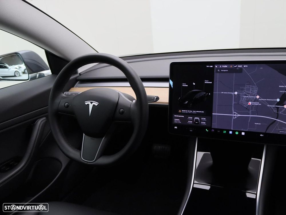 Tesla Model 3 Standard Range Plus RWD - 11