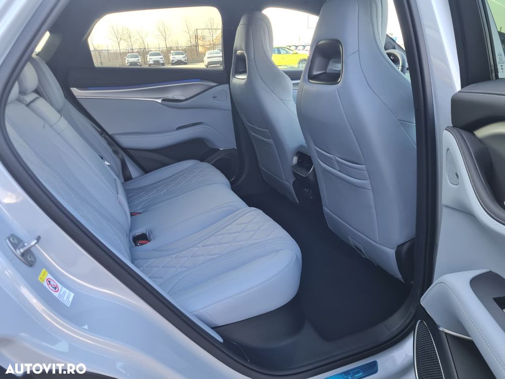 Byd Sealion 7 AWD Excellence - 11