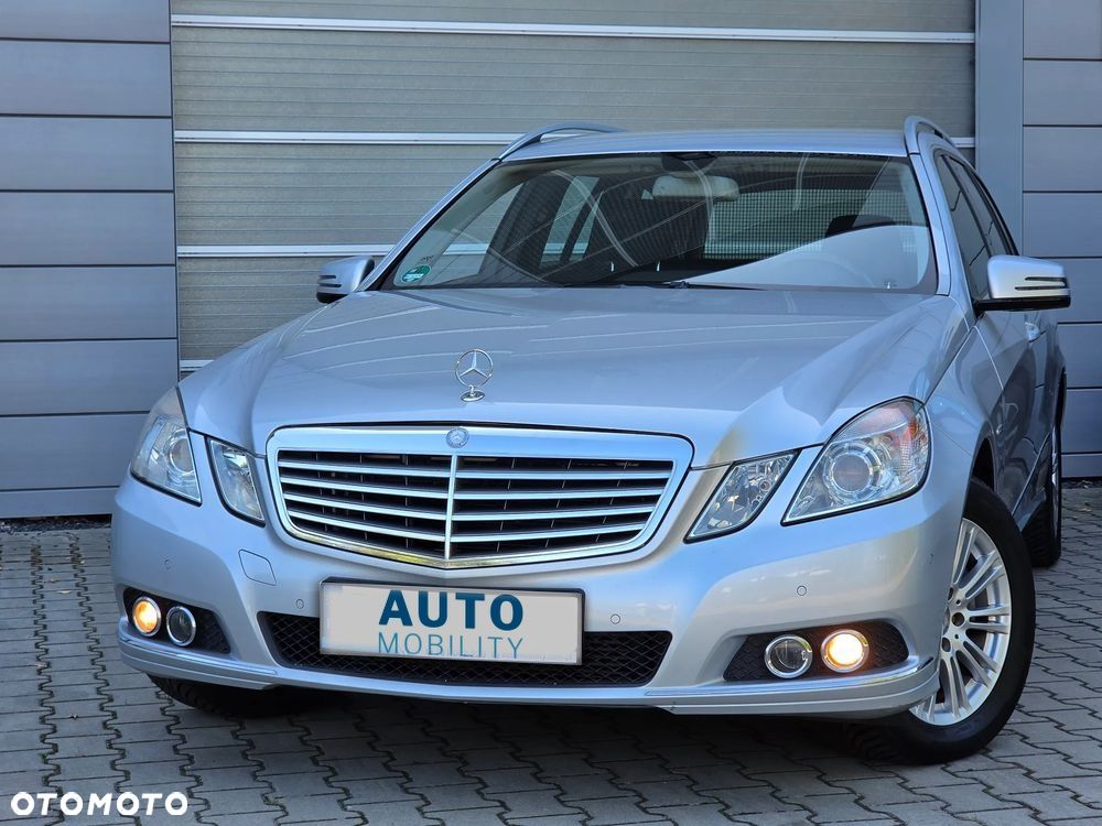 Mercedes-Benz Klasa E 200 CGI BlueEFFICIENCY Automatik Elegance - 3