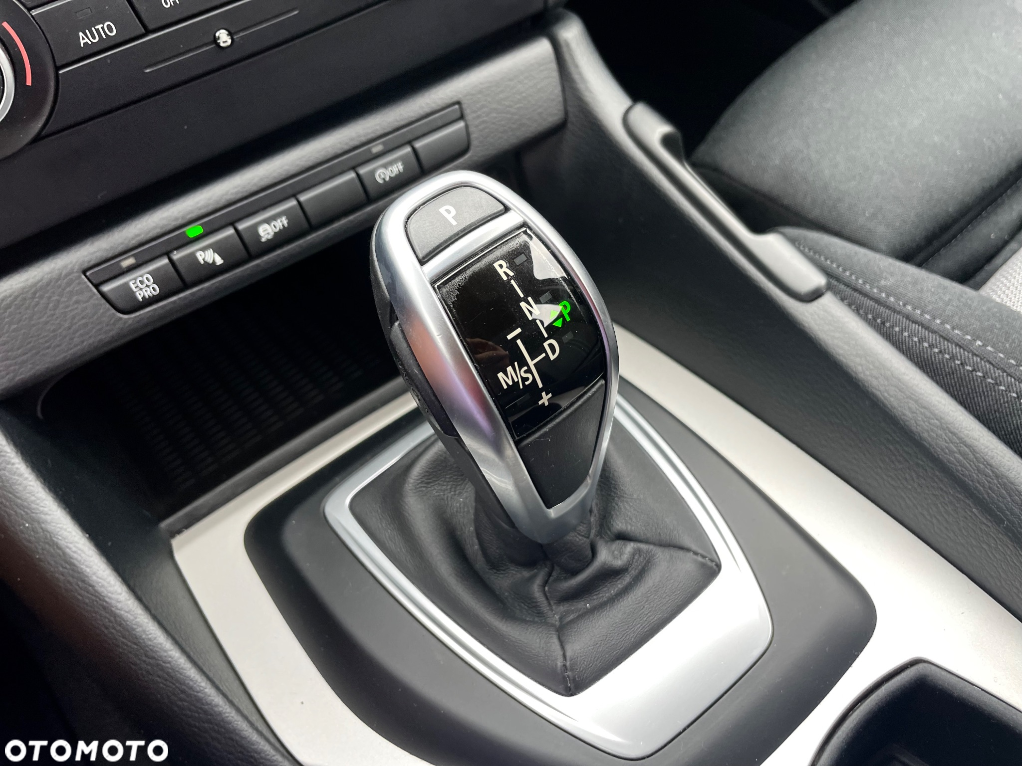 BMW X1 sDrive18d Sport Line - 27