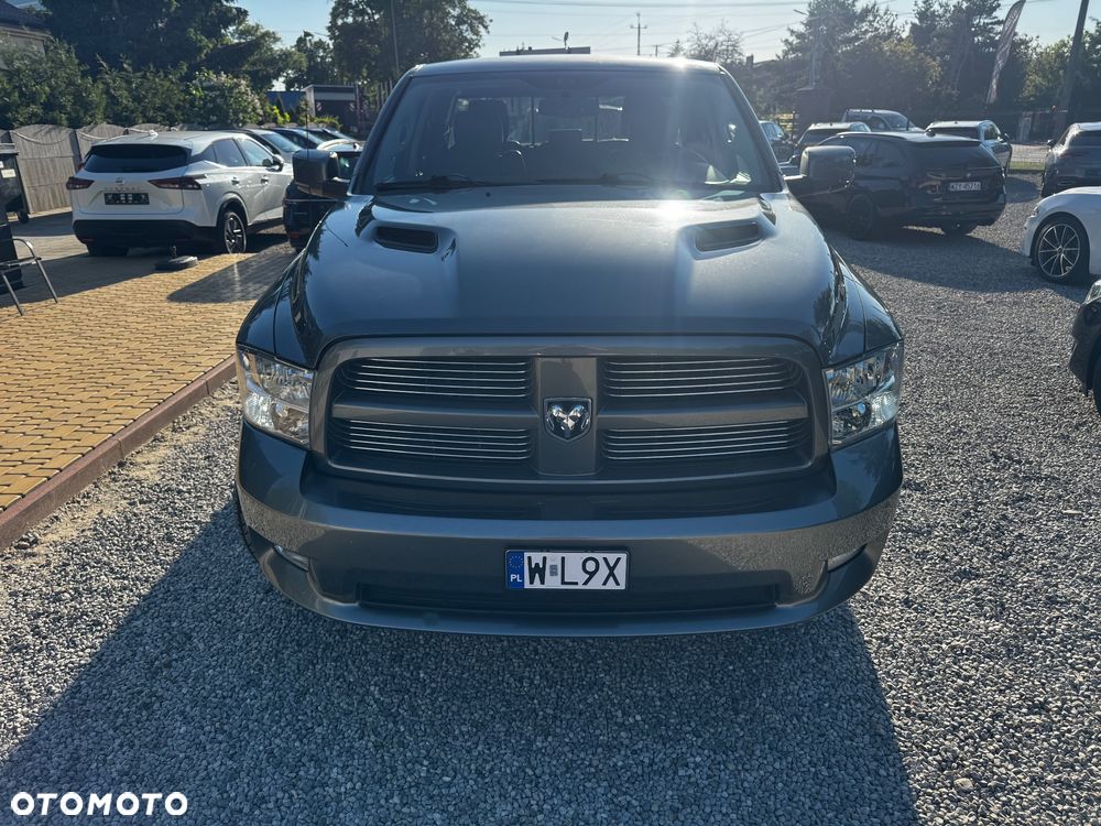 Dodge RAM 5.7 4x4 - 21