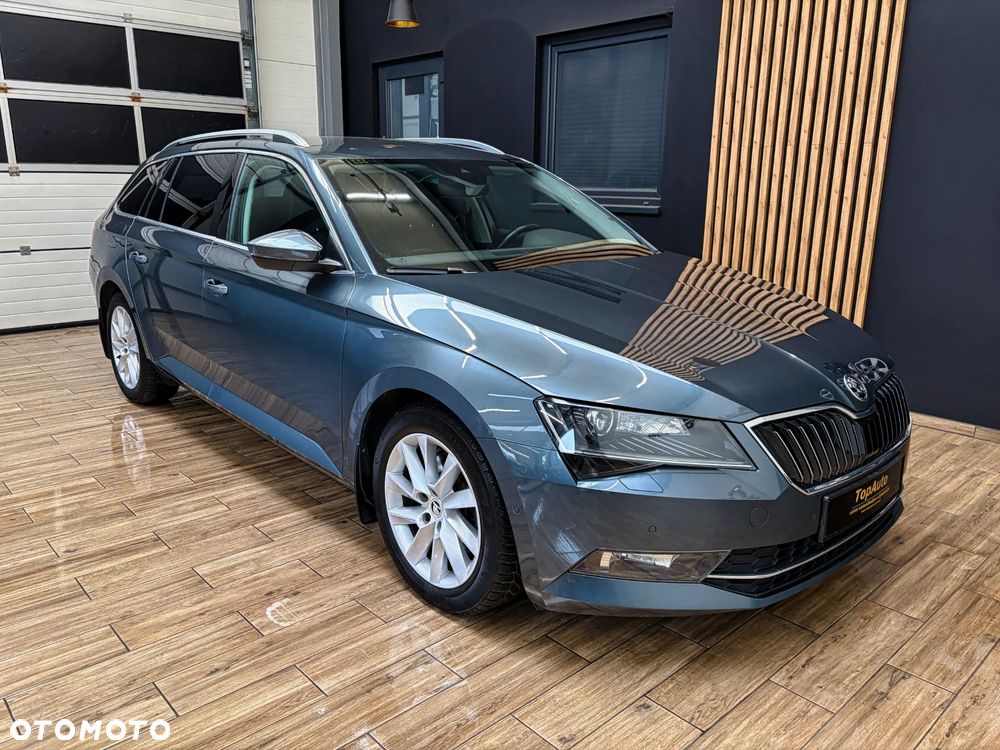 Skoda Superb 2.0 TDI DSG Sportline - 4