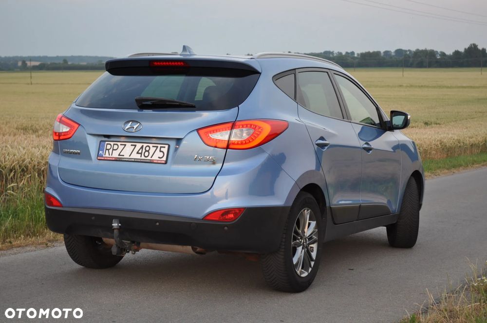 Hyundai ix35 1.6 2WD UEFA EURO 2012 Edition - 4
