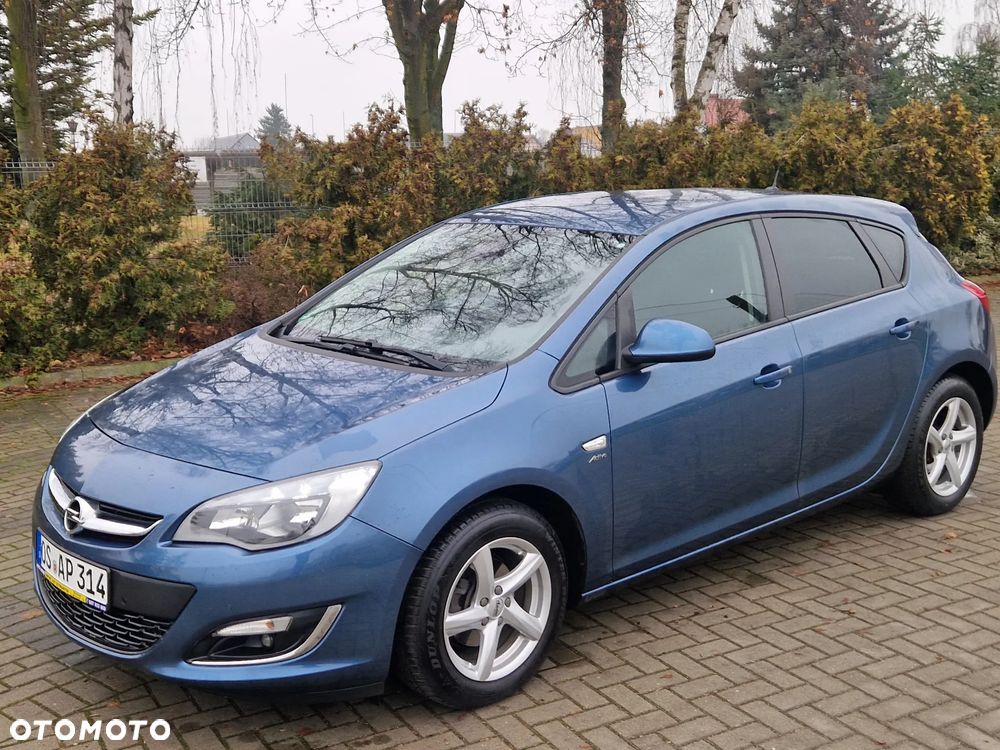Opel Astra 1.4 Turbo - 1