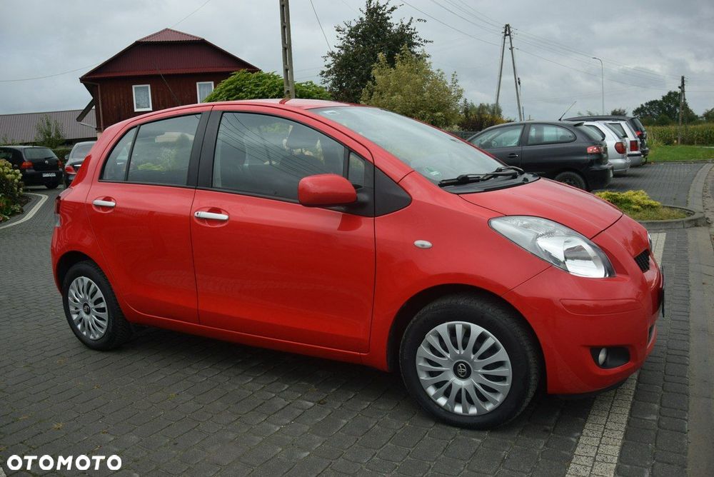 Toyota Yaris - 6