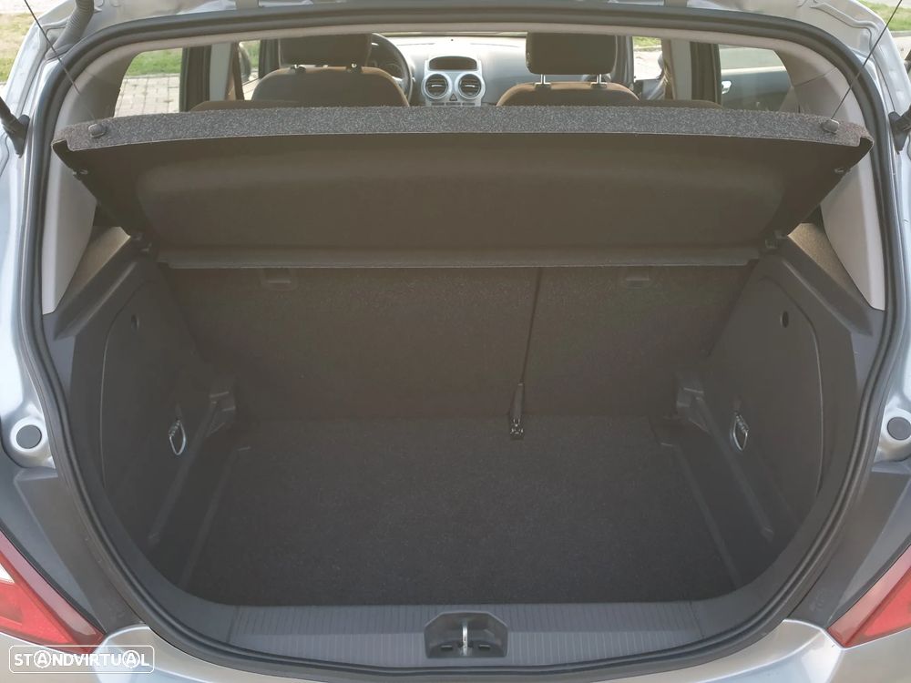 Opel Corsa 1.2 Enjoy - 9