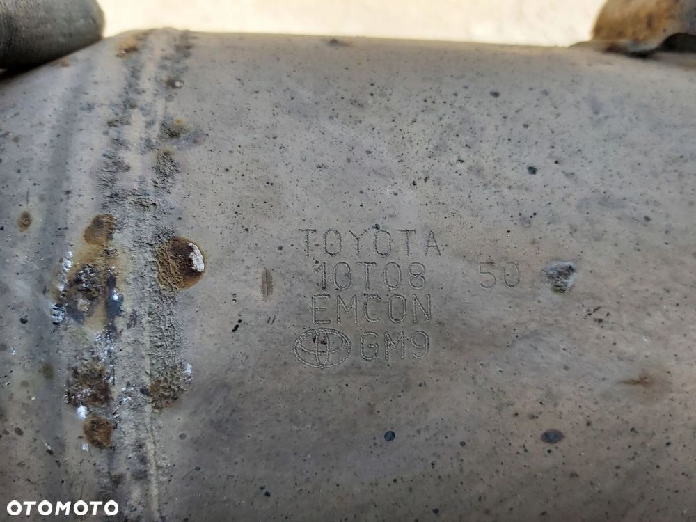 Toyota Auris I LIFT Katalizator 1,6 valvematic - 5