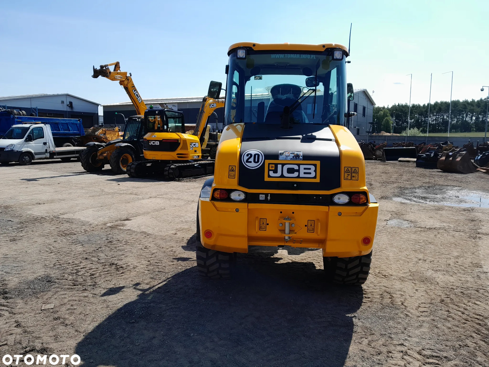 JCB 409 - 8