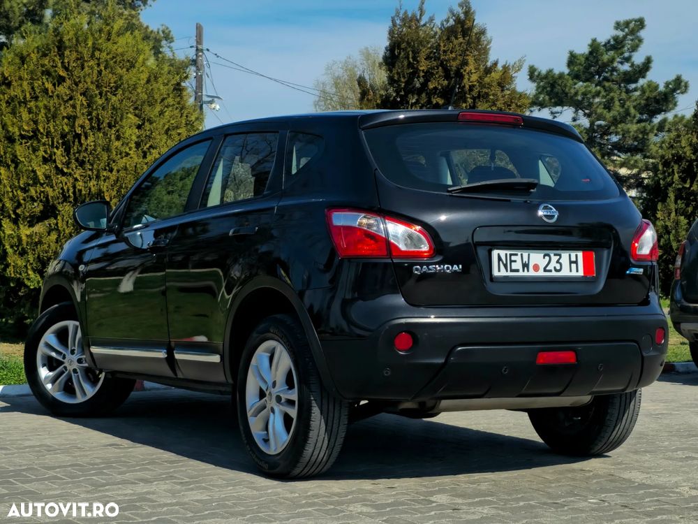 Nissan Qashqai - 2