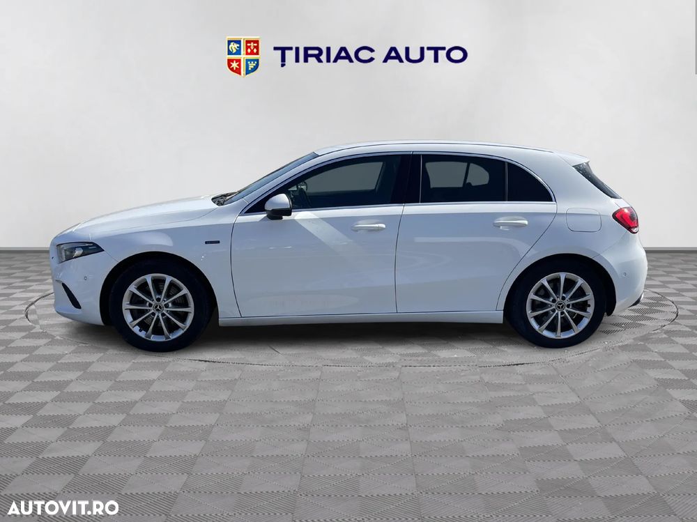 Mercedes-Benz A - 2