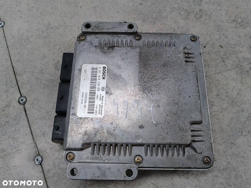 KOMPUTER, STEROWNIK RENAULT MASTER II 8200106111 0281010320  BOSCH 2.2 DCI - 3