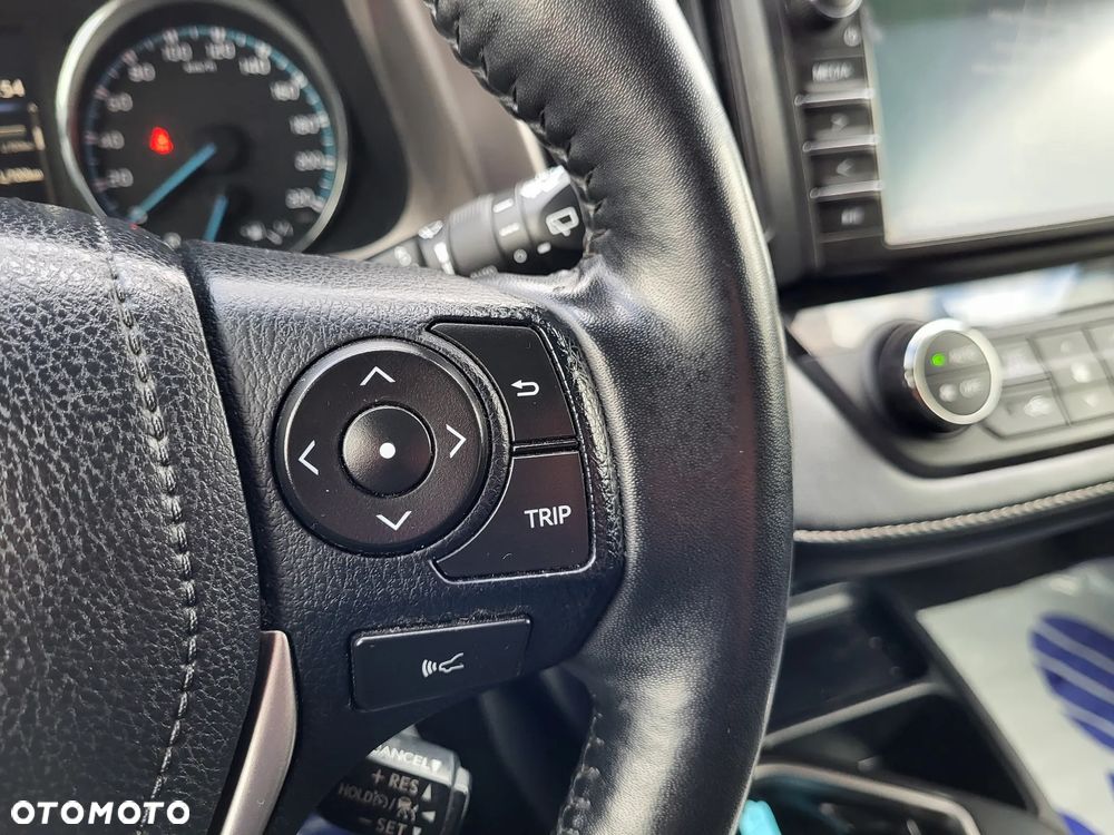 Toyota RAV4 Hybrid Premium 4x2 - 38