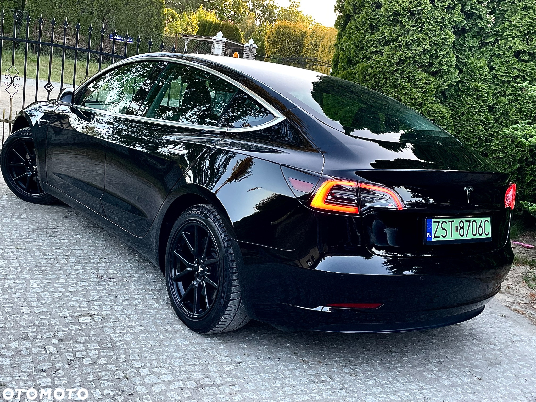Tesla Model 3 Standard Reichweite Plus Hinterradantrieb - 22