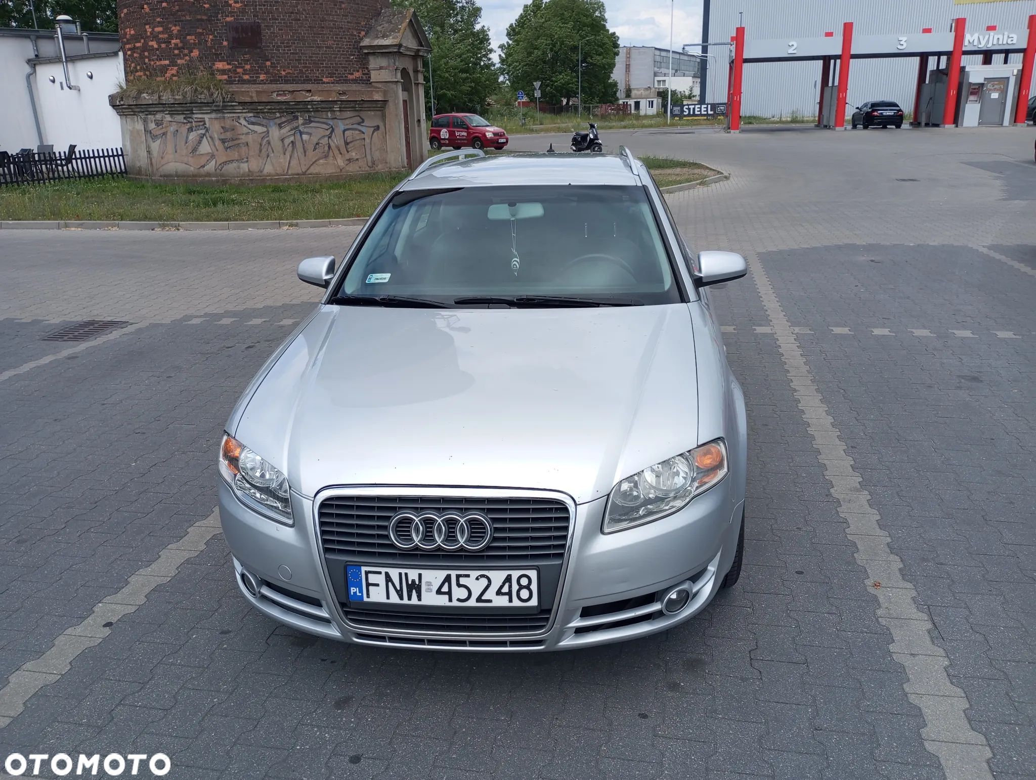 Audi A4 Avant 2.0 TDI - 1