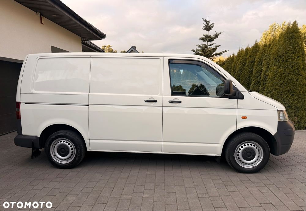 Volkswagen Transporter - 8