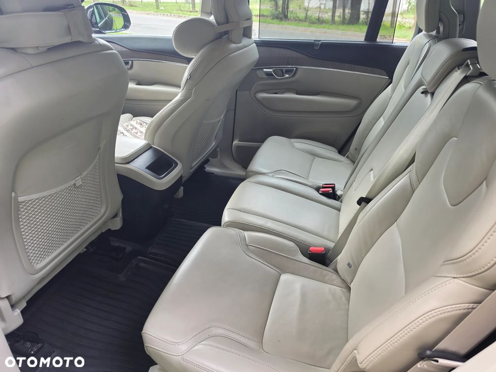 Volvo XC 90 B5 D AWD Inscription - 17