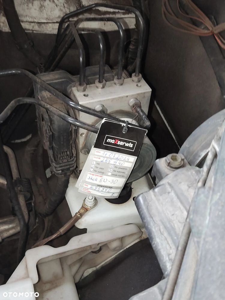 Mercedes-Benz Sprinter - 10