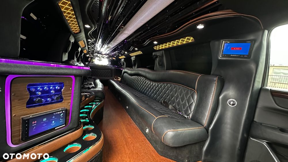 Hummer H2 6.0 V8 - 23